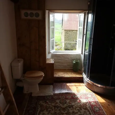 French Farmhouse بيت للعطل Buais-les-Monts